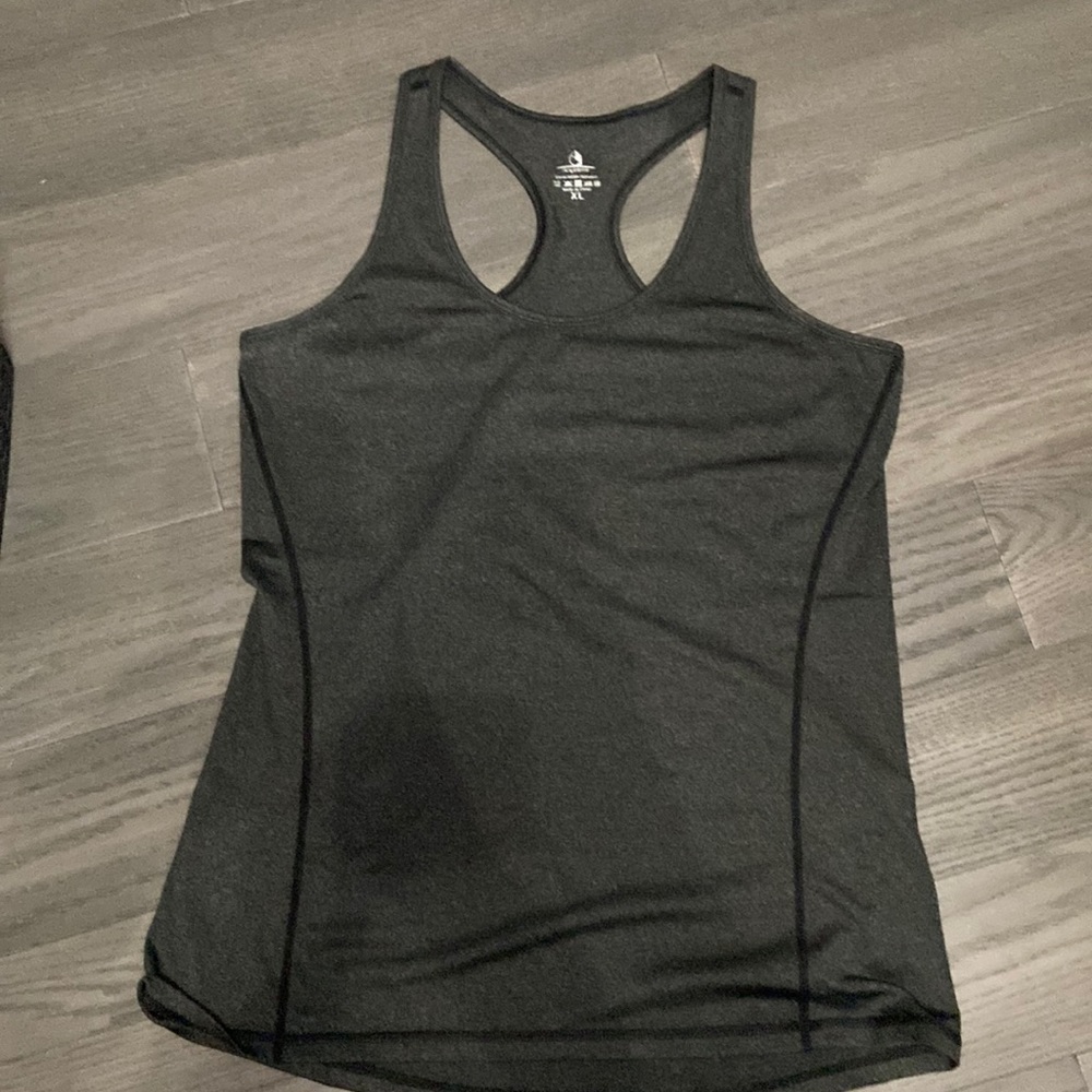 Workout tank top.